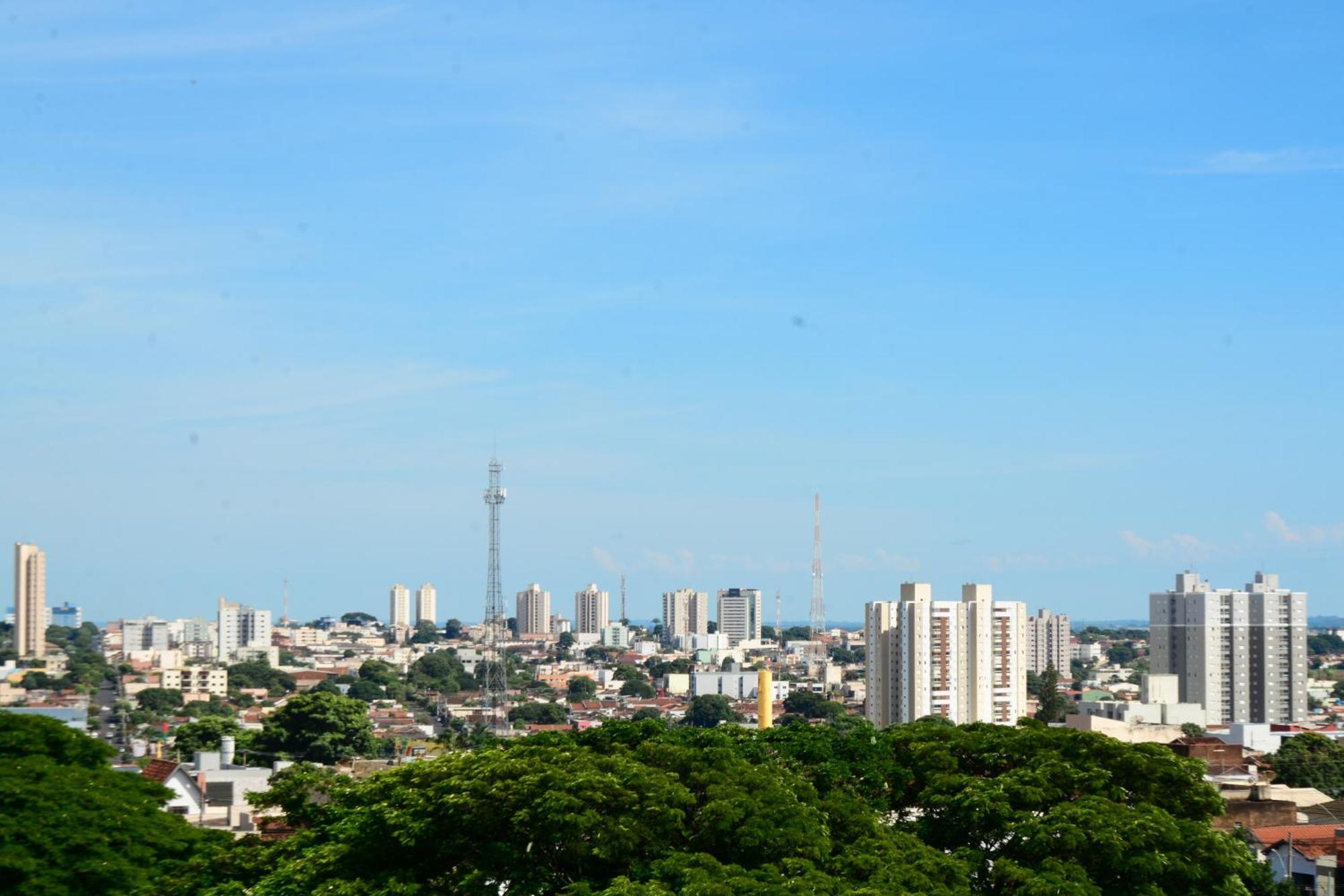 Bombonato Hotel - Facil Acesso Ao Aeroporto E Parque De Exposicoes Abcz Uberaba Ngoại thất bức ảnh