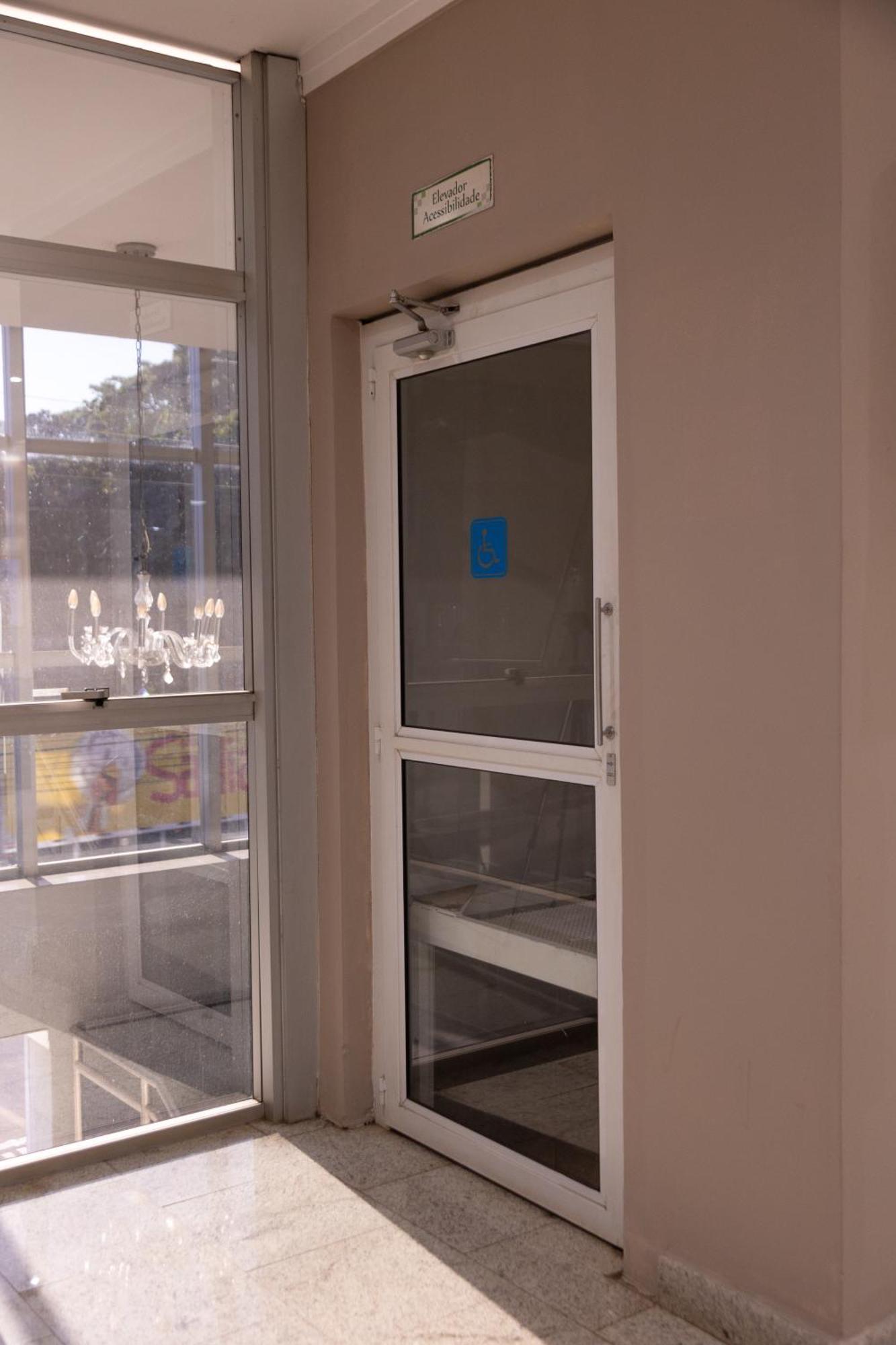 Bombonato Hotel - Facil Acesso Ao Aeroporto E Parque De Exposicoes Abcz Uberaba Ngoại thất bức ảnh